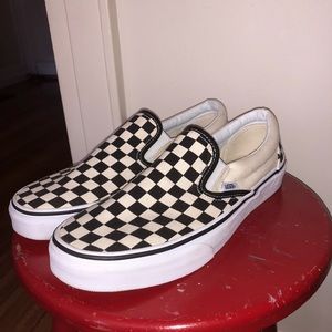 BRAND NEW men’s slip on checkered vans